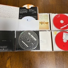 英国のボーイズグループ、ONE DIRECTIONのCD 5 枚の画像