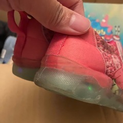 スポンジポップ　スニーカー　の画像
