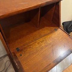 テーブル付き引き出しの画像