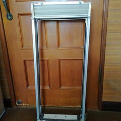 ハイアール　窓用エアコン　JAー16M  (リモコン、窓枠付き)の画像