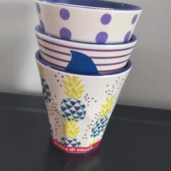 プラスチックカップの画像