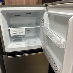 超美品！20年製ハイセンス冷凍冷蔵庫 227L の画像