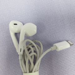 ( M-827 )iPhone用 イヤホン ３個まとめて まとめ売り 中古 動作確認済みの画像