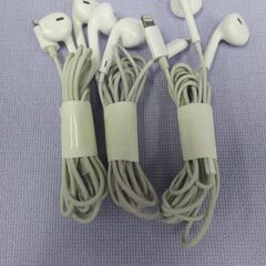 ( M-827 )iPhone用 イヤホン ３個まとめて まとめ売り 中古 動作確認済みの画像