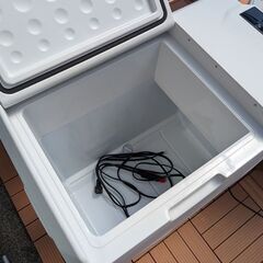車載冷蔵庫　ポータブル冷蔵庫　冷蔵冷凍庫　2台セットの画像