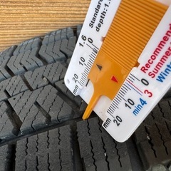 155/65r14 スタッドレスタイヤ　VRX2 21年製バリ溝の画像