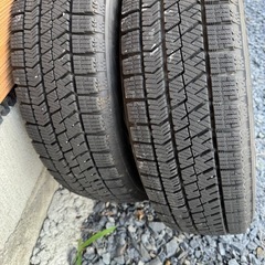 155/65r14 スタッドレスタイヤ　VRX2 21年製バリ溝の画像