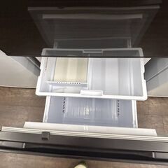 【リユ-スのサカイ広島石内店】ジモティ割！/３ドア冷蔵庫/三菱/2020年製/クリ-ニング済み/HG-7063/広島市 冷蔵庫　佐伯区 冷蔵庫　南区 冷蔵庫　西区 冷蔵庫　東区 冷蔵庫　中区 冷蔵庫　安佐南区 冷蔵庫　安佐北区 冷蔵庫　安芸区 冷蔵庫　府中町 冷蔵庫　海田町 冷蔵庫　熊野町 冷蔵庫　坂町 冷蔵庫　廿日市市 冷蔵庫の画像