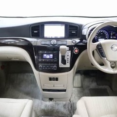 ⭐日産 エルグランド 　２５０ハイウェイスター　入庫しました　('ω')ノ⭐の画像