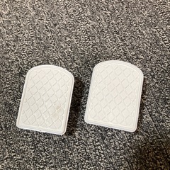 使用品　TITIROBA 強力突っ張り棒 つっぱり棒 ステンレス 強い負荷 ドリル不要 2ｍ 3ｍ 伸縮棒 クローゼットロッド カーテンロッド シャワーカーテンロッド 物干し竿 洗濯干し 布団干し 室内 屋外 直径25mm(取付寸法70~120cm)の画像