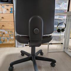 【受け渡しが決まりました】事務チェアの画像