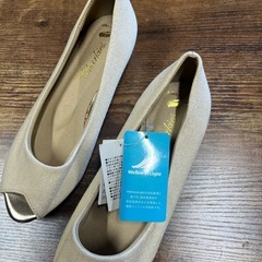 【新品】パンプス　Sサイズ②の画像