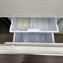 【リユ-スのサカイ広島石内店】ジモティ割！/３ドア冷蔵庫/三菱/2021年製/クリ-ニング済み/HG-7064/広島市 冷蔵庫　佐伯区 冷蔵庫　南区 冷蔵庫　西区 冷蔵庫　東区 冷蔵庫　中区 冷蔵庫　安佐南区 冷蔵庫　安佐北区 冷蔵庫　安芸区 冷蔵庫　府中町 冷蔵庫　海田町 冷蔵庫　熊野町 冷蔵庫　坂町 冷蔵庫　廿日市市 冷蔵庫の画像