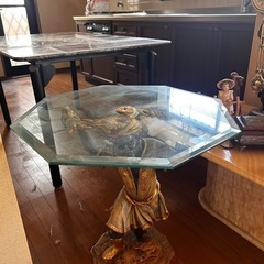 アンティーク　テーブルの画像