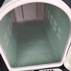 ペット用キャリーの画像