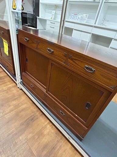 家具	【リユ-スのサカイ広島石内店】ジモティ割！引き戸棚/クリ-ニング済み/HG-7067/広島市 家具　佐伯区 家具　南区 家具　西区 家具　東区 家具　中区 家具　安佐南区 家具　安佐北区 家具　安芸区 家具　府中町 家具　海田町 家具　熊野町 家具　坂町 家具　廿日市市 家具