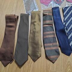 ネクタイ 1枚100円～の画像