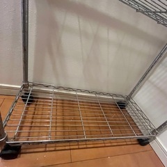 スチールラックの画像