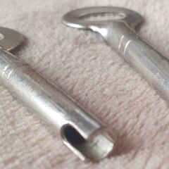 🗝️箪笥の鍵 洋服箪笥 和服箪笥 桐箪笥 貴重 レンタルOKの画像