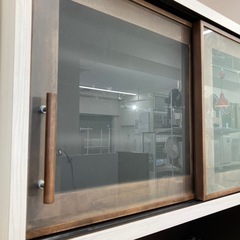 河口家具製作所　レンジボード　スライド2枚扉　4段引き出し　キズ有り　程度B ホワイト×ブラウン【取りに来れる方限定】の画像
