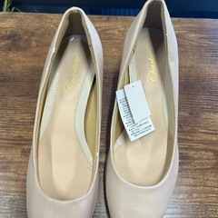 ピンクのパンプス　23.5㌢の画像