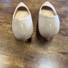 ピンクのパンプス　23.5㌢の画像
