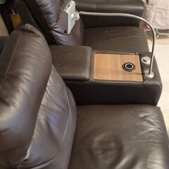 ニトリ電動二人掛けソファーの画像