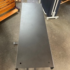 スチール作業台の画像