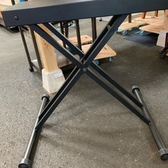 スチール作業台の画像