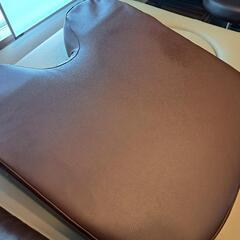 【取引中】サロン用品/バストクッション、ミニ枕セットの画像