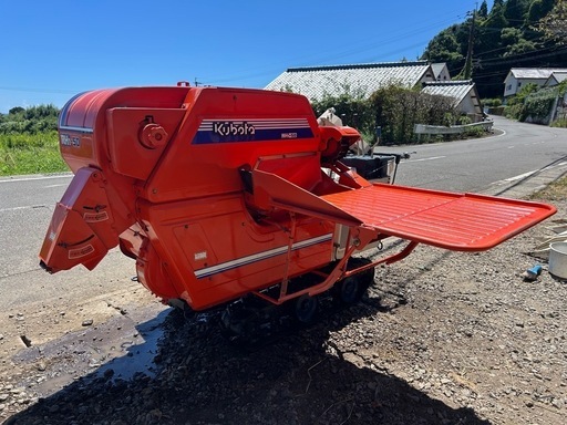 宮崎　三菱　ハーベスター　脱穀機 7.5馬力 MH50脱穀 ハーベスタ 動画あり 宮崎 三菱 ハーベスター 脱穀機 7.5馬力 MH50脱穀 ハーベスタ 動画あり