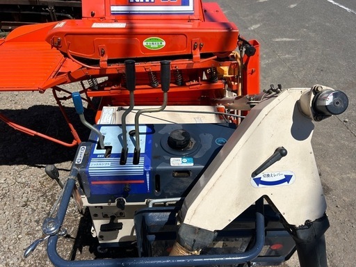 クボタ ハーベスター脱穀機7.5馬力ガソリン RH-500 脱穀 クローラー稲