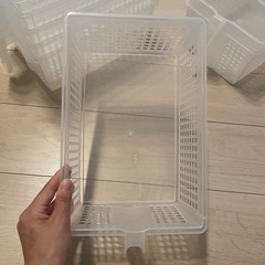 【先着順】無料　ダイソー　収納カゴの画像