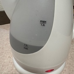 コードレス電気ケトル KTD-200の画像