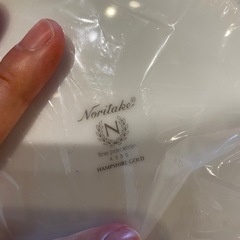 【未使用】Noritake ノリタケ アクセント プレート ( 色変り ペアセット ) 23cm ハンプシャーゴールド&プラチナ 2枚 金 ・ 銀 の画像