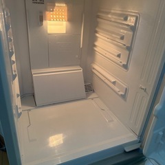 シャープ冷蔵庫の画像
