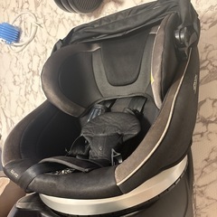 ネルーム　チャイルドシートの画像