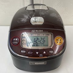 R438 ☀️ ZOJIRUSH 圧力IH炊飯ジャー 3合炊き 19年製 NP-RY05 ⭐ 動作確認済 ⭐ クリーニング済の画像