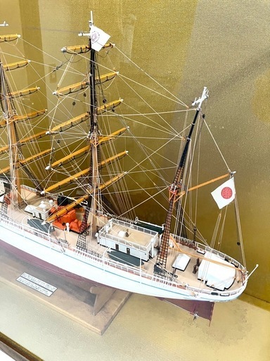 大型帆船模型◆今井科学◆日本丸 1／100 組立完成品 ケース付き 引き取り限定 大型帆船模型◇今井科学◇日本丸 1／100 組立完成品 ケース付き