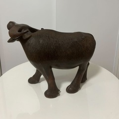 木彫り　水牛の画像