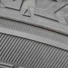 スタットレスタイヤの画像