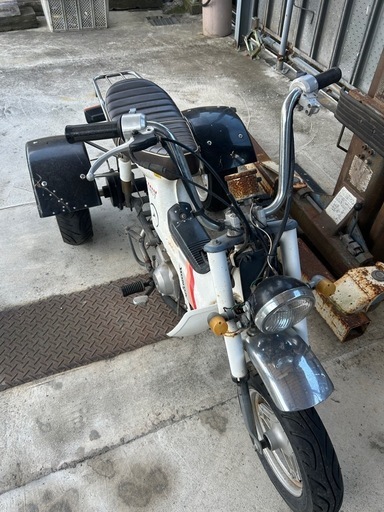 ホンダ　シャリー  ミニカー　トライク