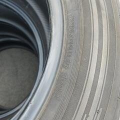 ノーマルタイヤ　225/60r18 4本セットの画像
