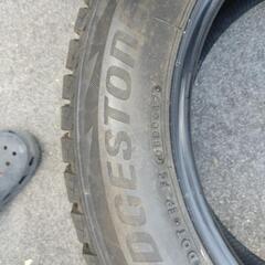スタッドレスタイヤ　4本セット　225/60r17の画像