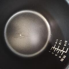 4合炊きマイコン式　炊飯器　人気の黒色の画像