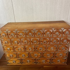 和家具　薬箪笥　引き出し　タンスの画像