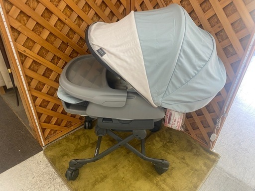 【愛品館 江戸川店】コンビ ホワイトレーベル ネムリラ AUTO SWING BEDi Long 電動ハイローチェア ID:110-025655-007