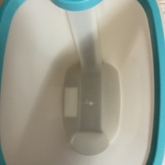 フットペダル付ゴミ箱  ゴミ箱  24✖️35✖️h 40cm  15ℓ白に水色の蓋 の画像