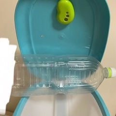 フットペダル付ゴミ箱  ゴミ箱  24✖️35✖️h 40cm  15ℓ白に水色の蓋 の画像