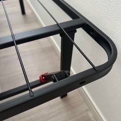 【ほぼ新品】シングルベッドフレーム＋ポケットコイルマットレス【セット販売／横浜駅近・引き取り限定】の画像